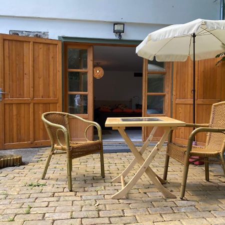 Countryside Apartment Fule Exterior photo
